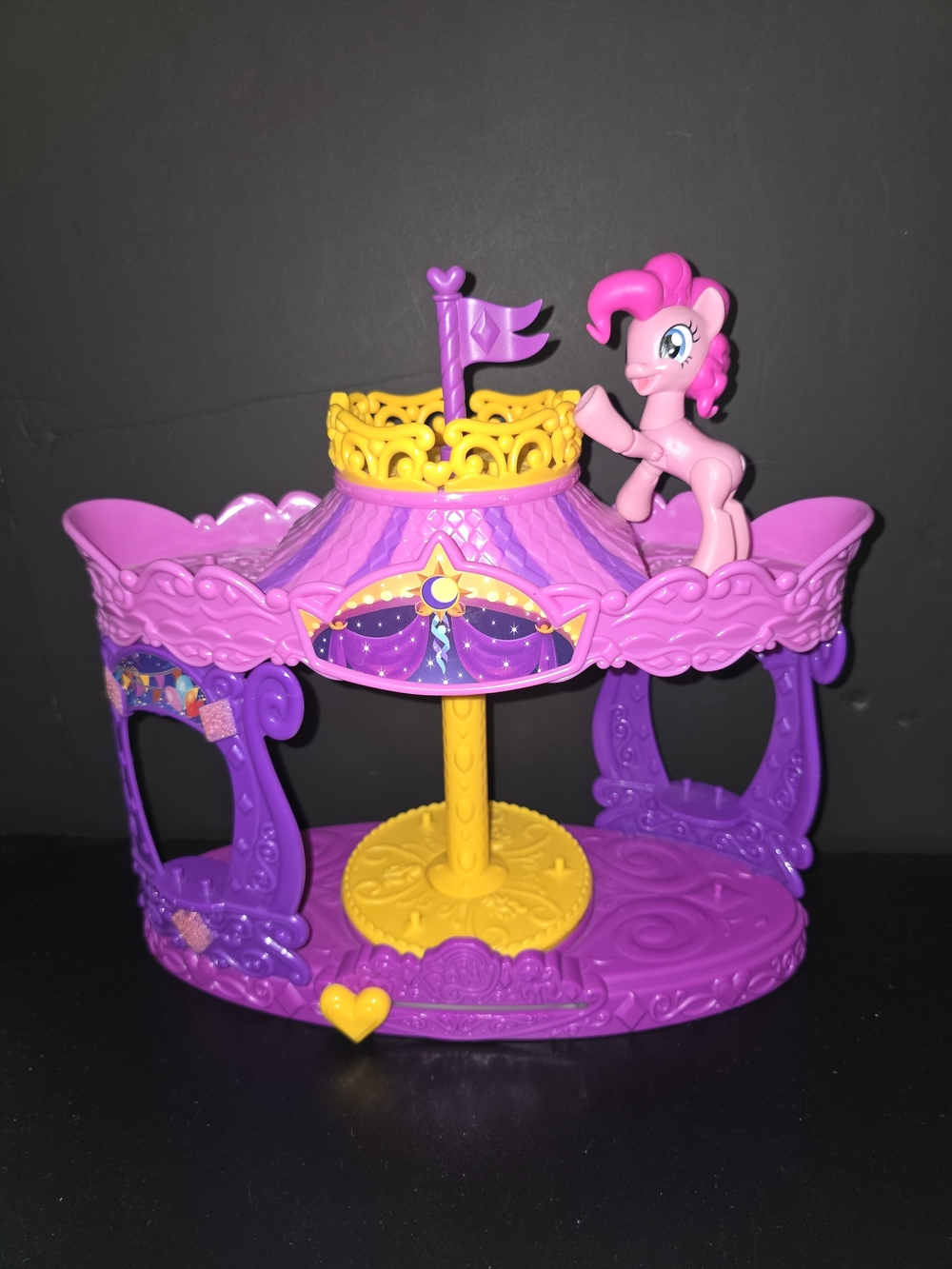 My Little Pony Friendship Festival Mare-Y-Go-Round Musical Carousel Pinkie Pie